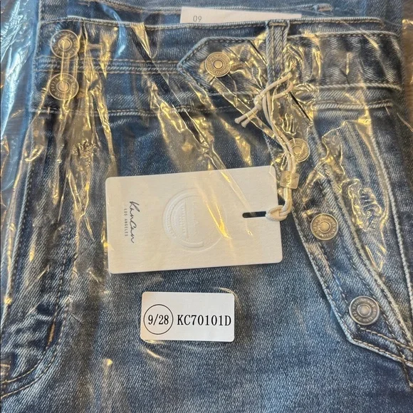 KanCan Medium Wash Flare Jeans - Picture 8 of 8